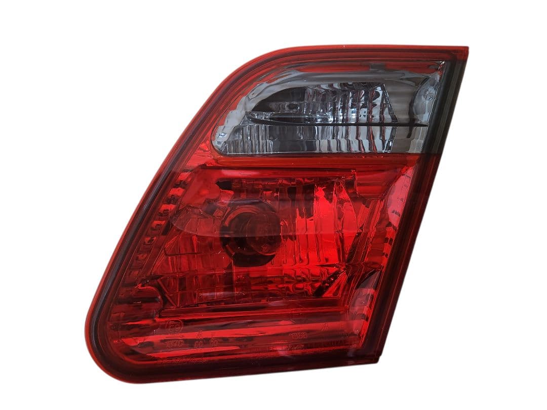 ​【未使用・訳あり】ベンツ Eクラス W210 テールランプ 左右セット