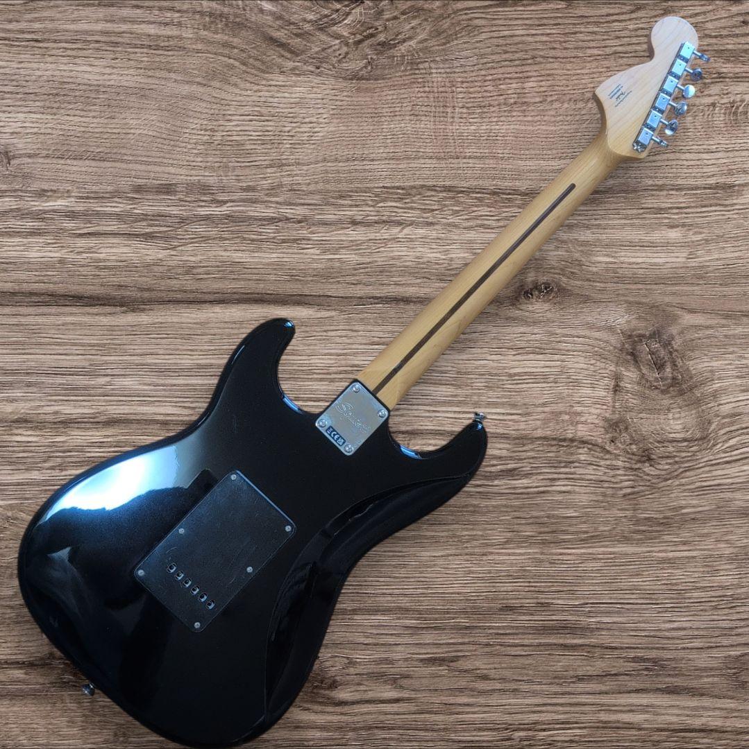 極美品 Squier Classic Vibe '70s ストラトキャスター