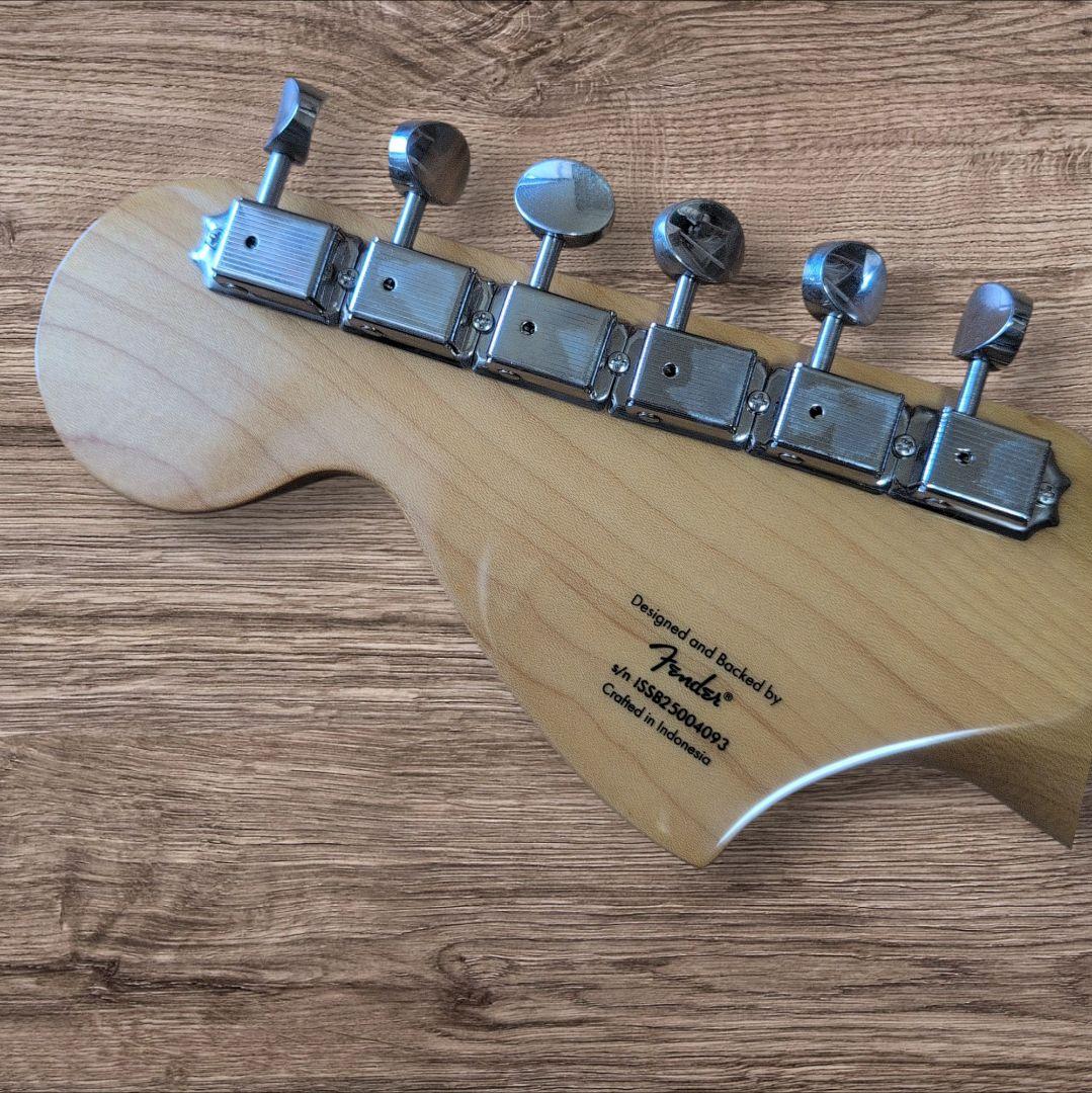 極美品 Squier Classic Vibe '70s ストラトキャスター