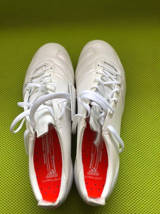 adizeroF50 FGLE (ホワイト) 【 限定品 】