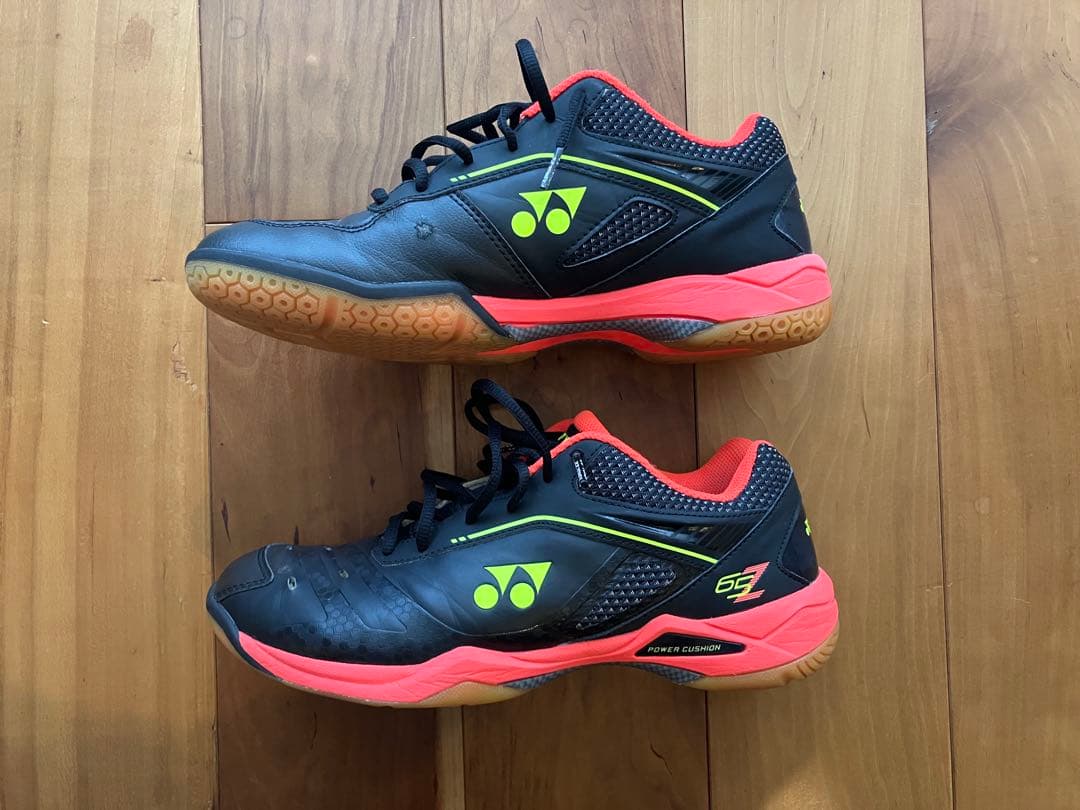 YONEX バドミントンシューズ SHB-65Z ブラック/レッド