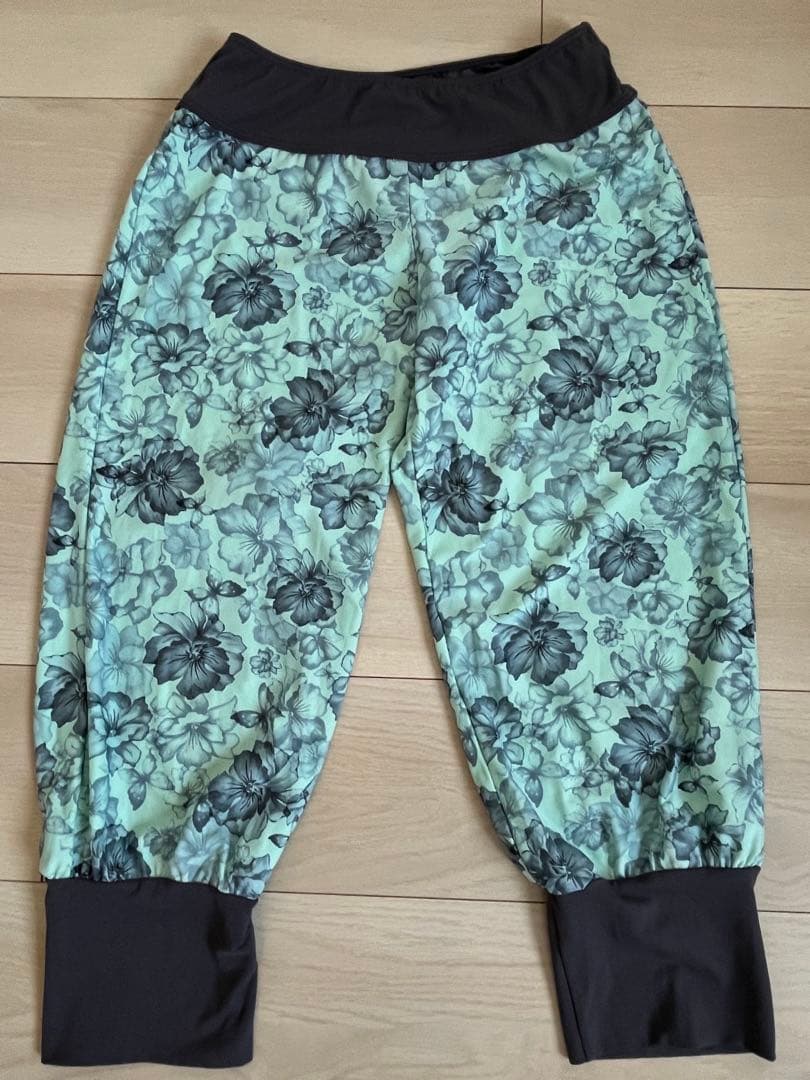 【チャコット】Chacott 美品　ヨガパンツ　Mサイズ