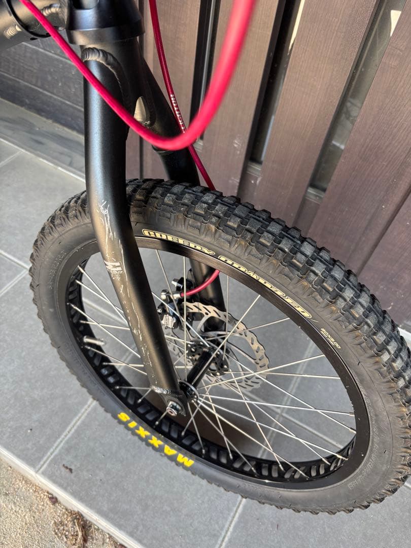 ECHO トライアル自転車　HOPEブレーキ付き　パーツおまけ付き