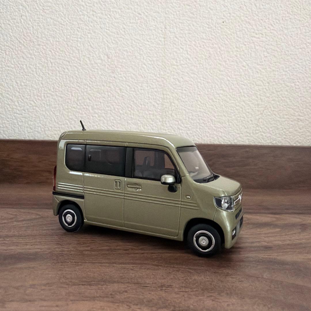 ホンダN-VAN非売品1/43スケールサンプルカー