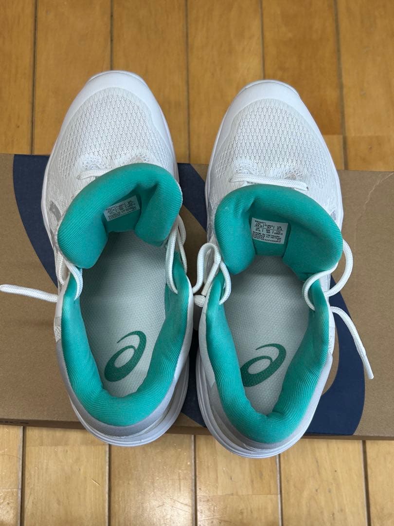 ASICS バッシュ　ホワイト、ミント　NOVA FLOW 23cm