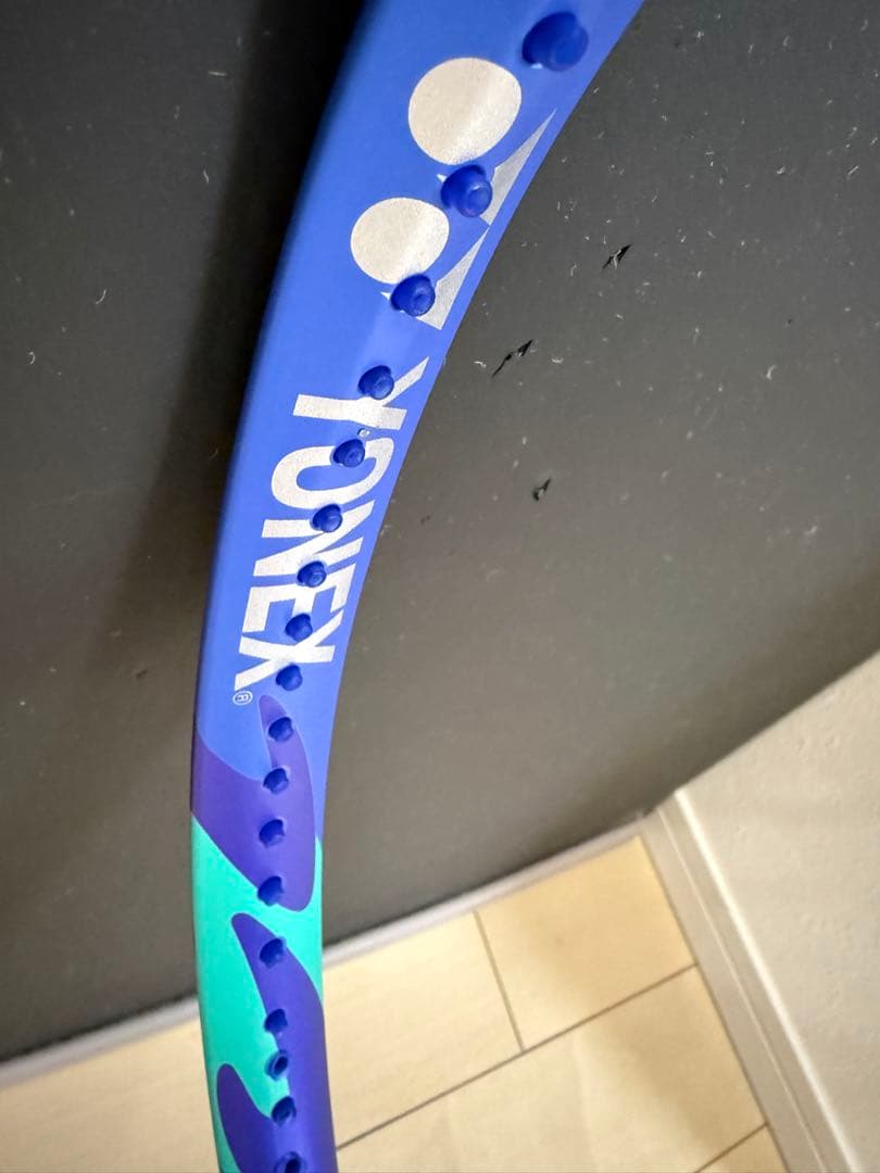 YONEX Eゾーン 100l テニスラケット