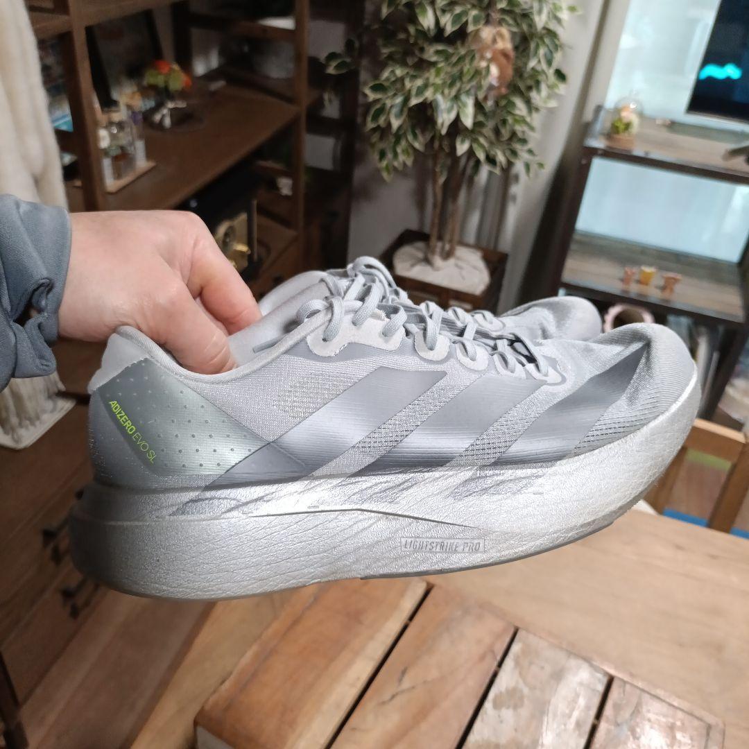 28cmadidas adizero EVO SL ランニングシューズ
