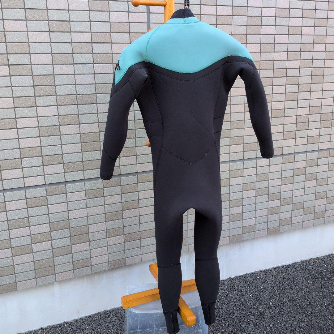 エアタイト　セミドライフルスーツ