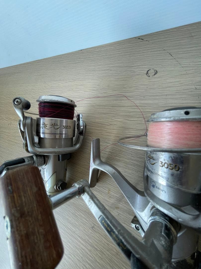 ダイワ　Daiwa 夜光　3050 リール
