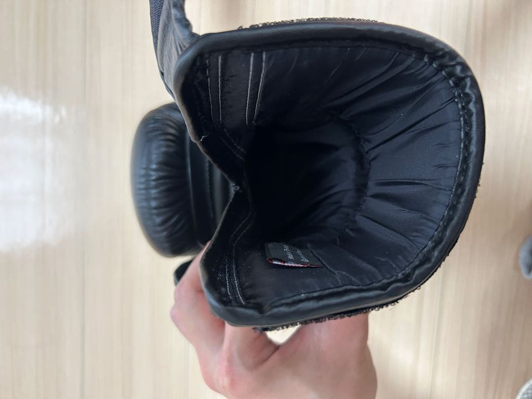 Twins 8oz グローブWINDYファウルカップ（M） ヘッドギア（L）