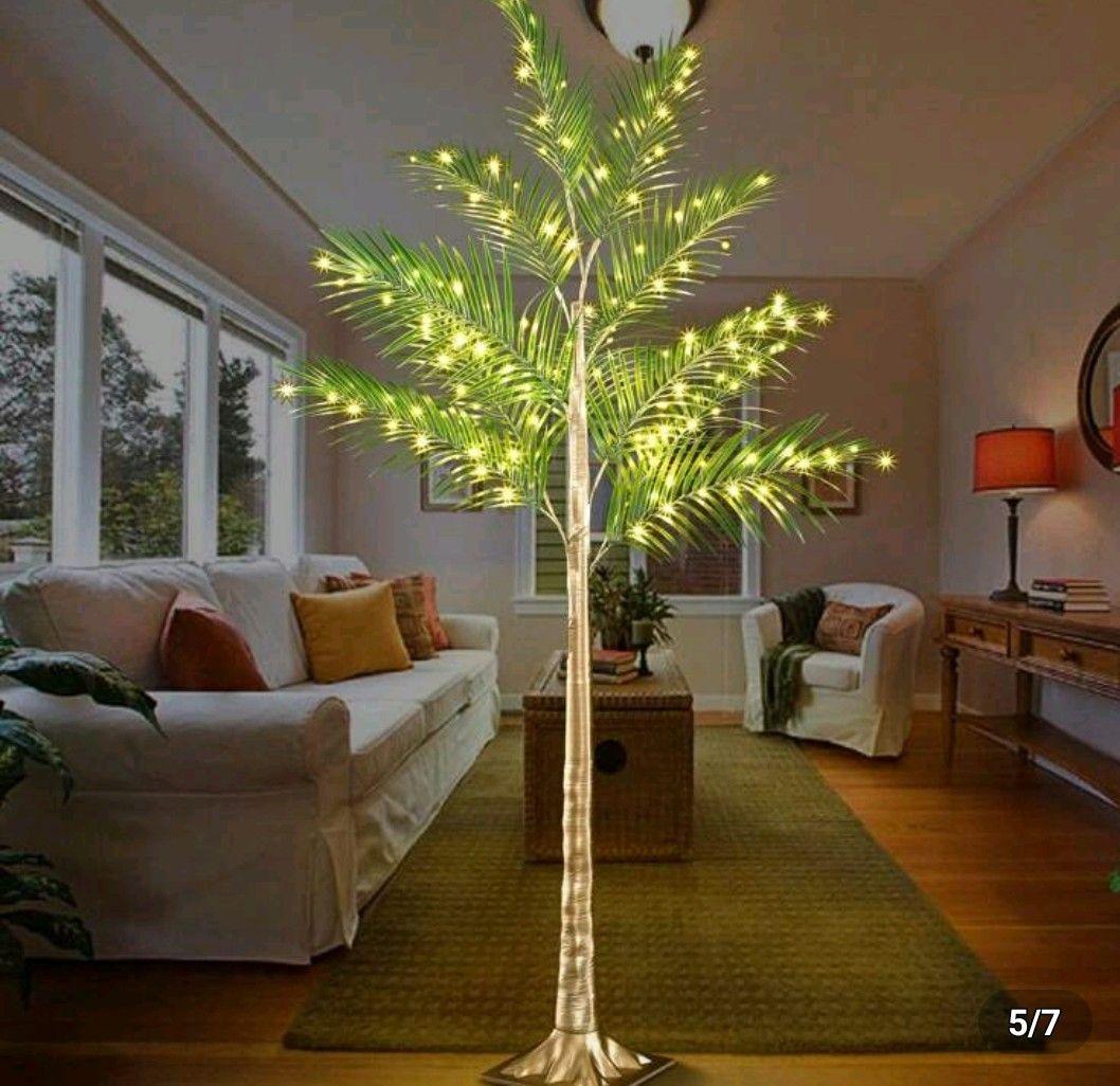 【稼働確認済み】 ヤシの木ライト560LED 7ft　USB電源