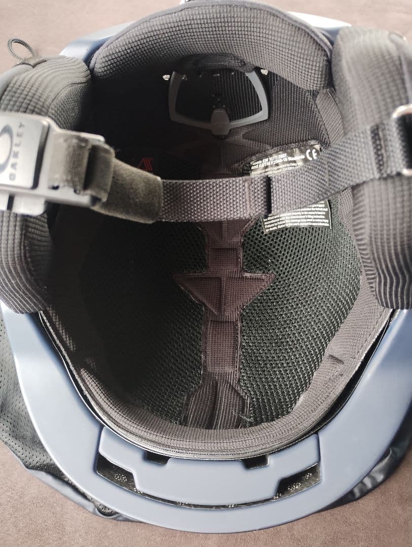 OAKLEY MOD3　M　ヘルメット ダークブルー　スキー　スノーボード