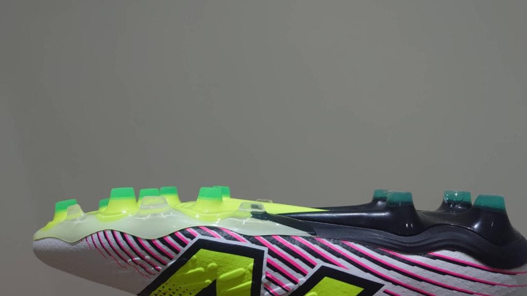 シューズ New Balance TEKELA 27.5