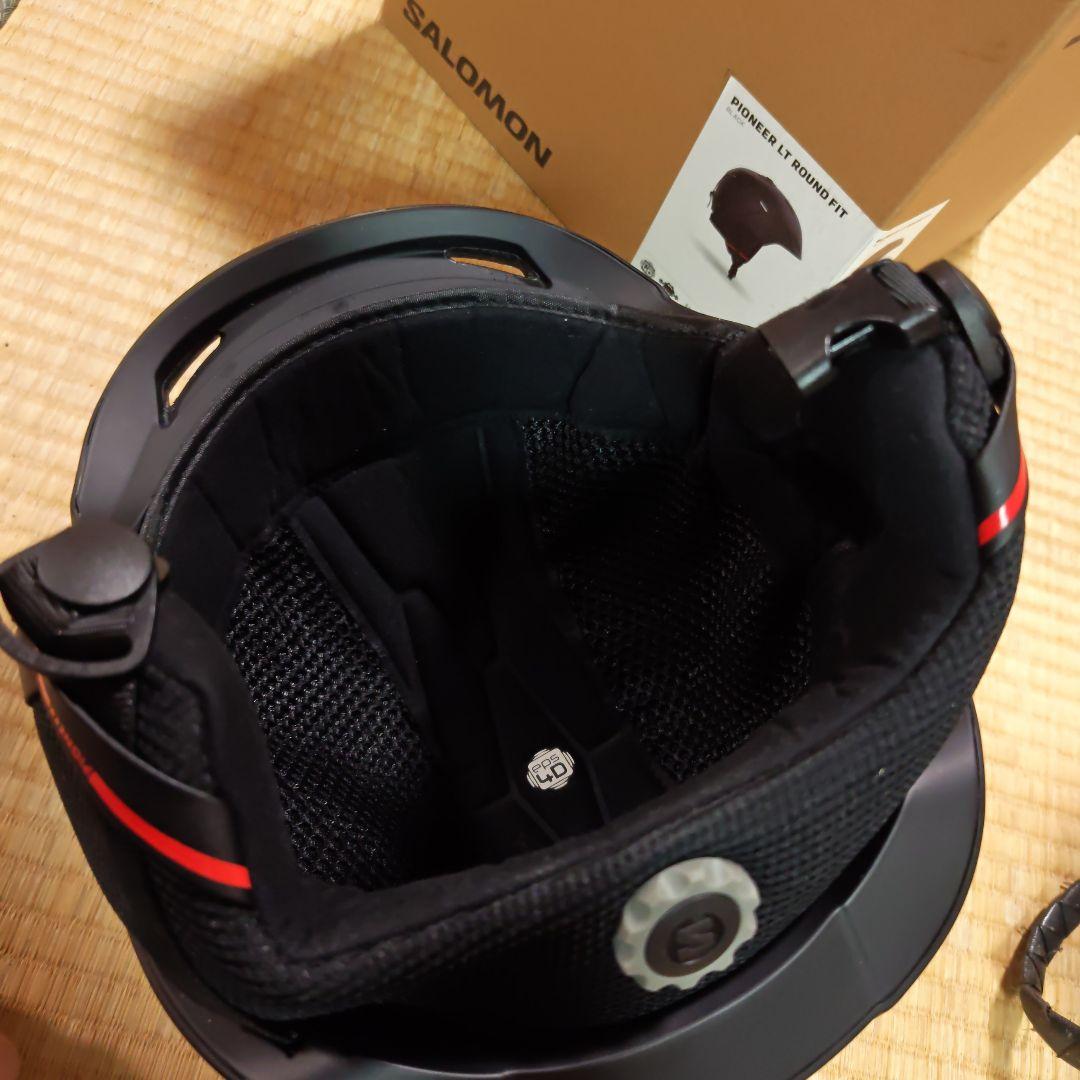 SALOMON マットブラック ヘルメット