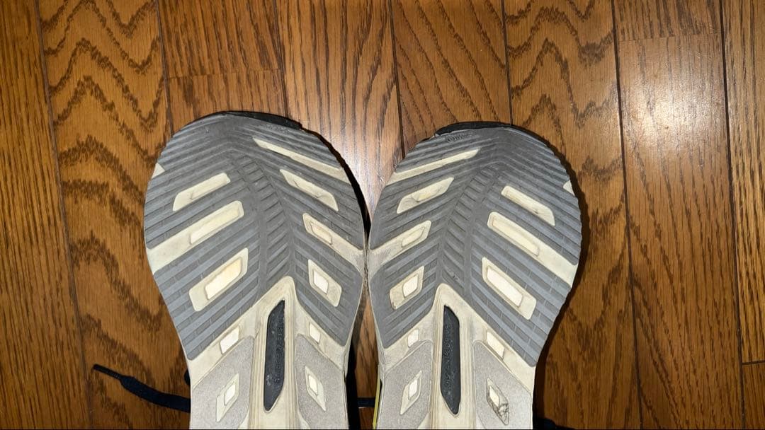 アディダス　ランニングシューズ　ADISTAR BYD 26.5cm