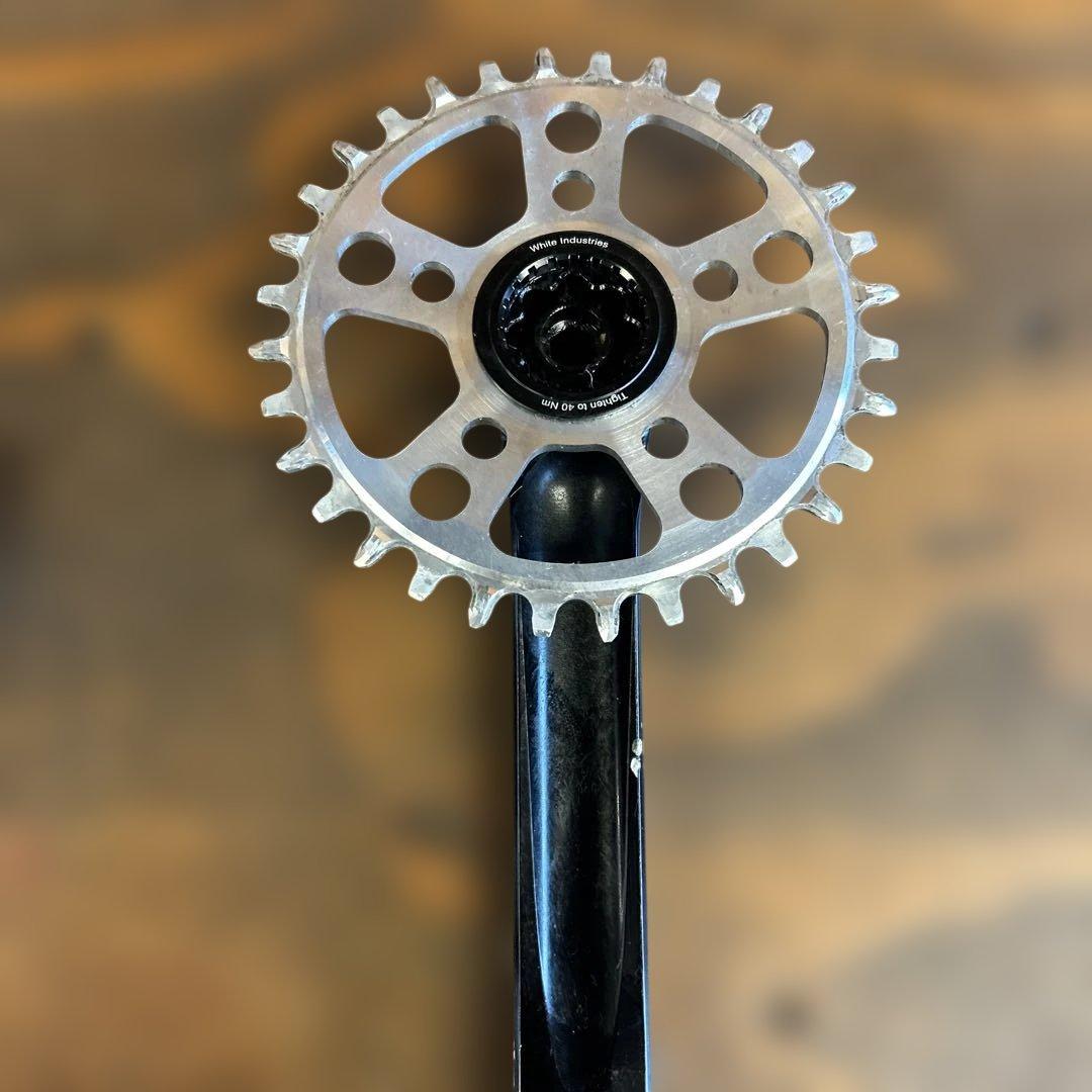 美品！WHITE INDUSTRIESクランクSET BLUELUG SURLY