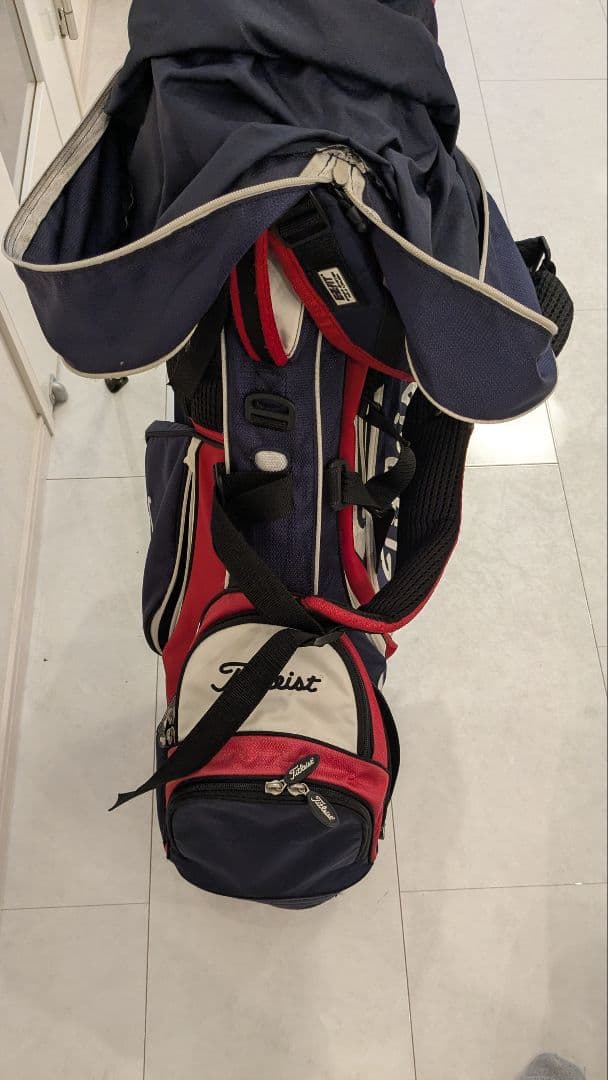 Titleist ゴルフスタンドバッグ 超軽量　中古　格安