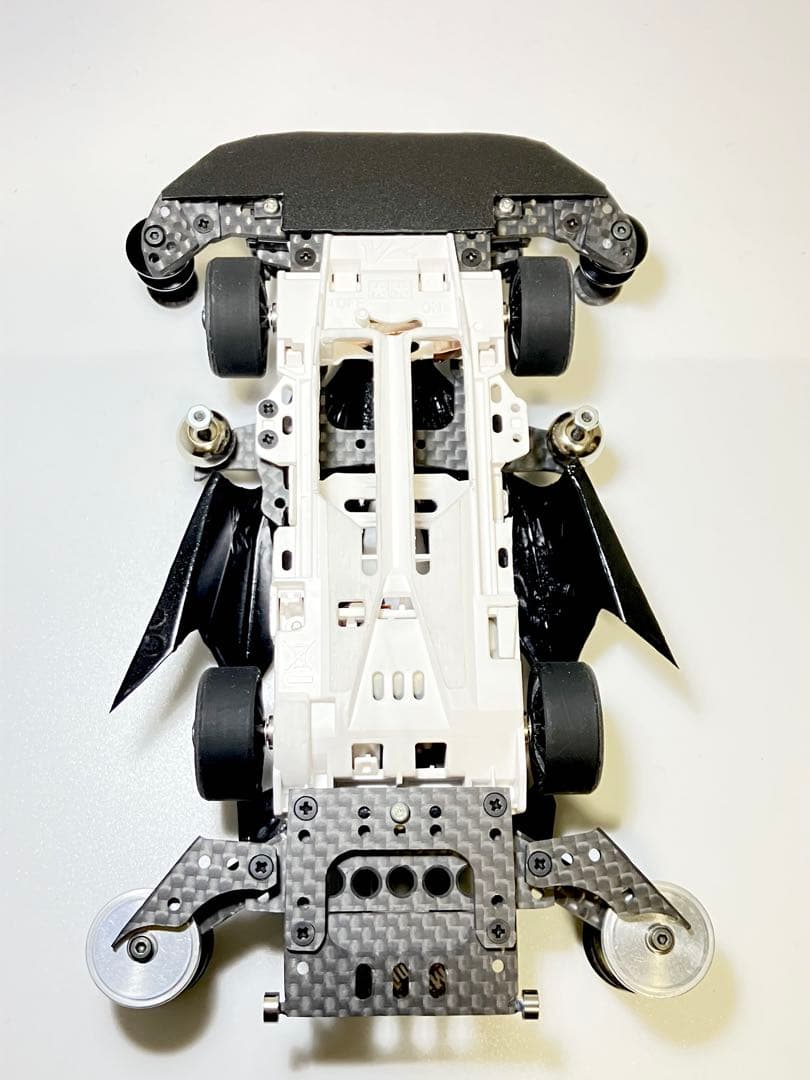 ミニ四駆完成品　シロクローモデルVZ full customネオファルコン