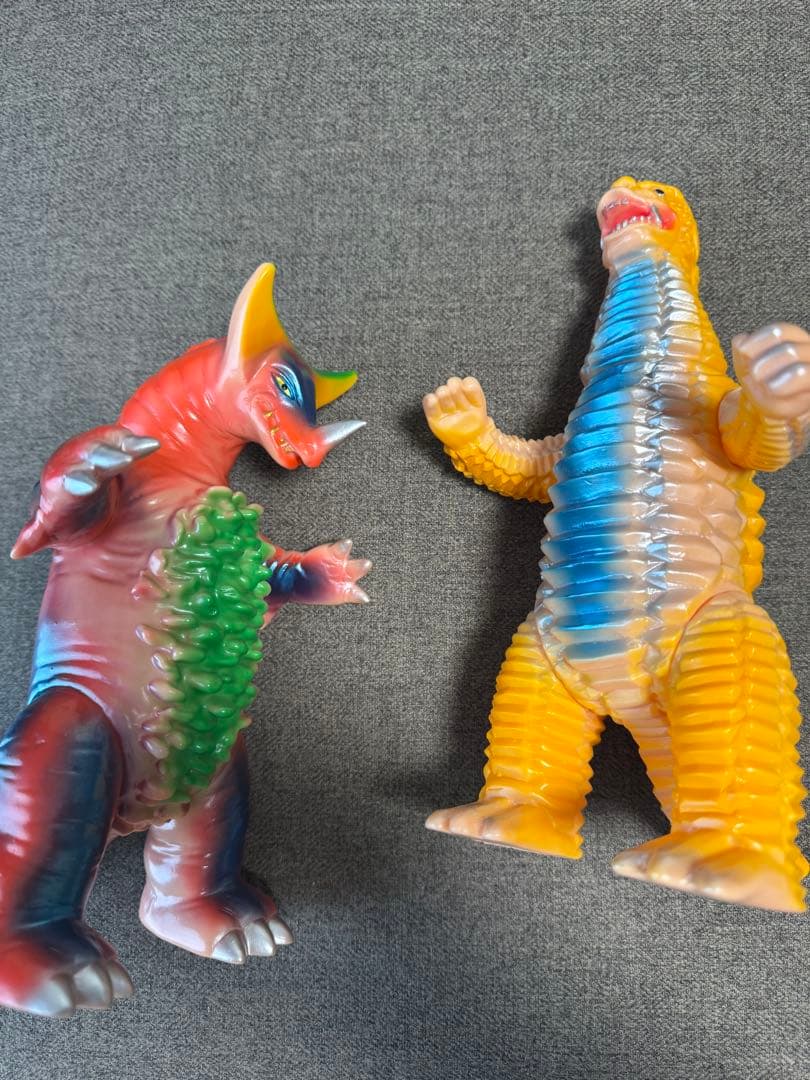 ブルマァク　レッドキング　ゴモラ　怪獣シリーズ レトロカラー
