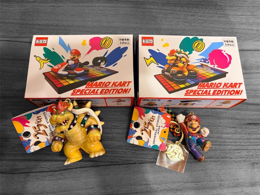 USJ限定25周年記念 マリオカート トミカ & キーホルダー セット