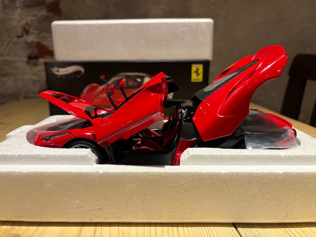 希少!マテルエリート1/18 ラ•フェラーリ LaFerrari