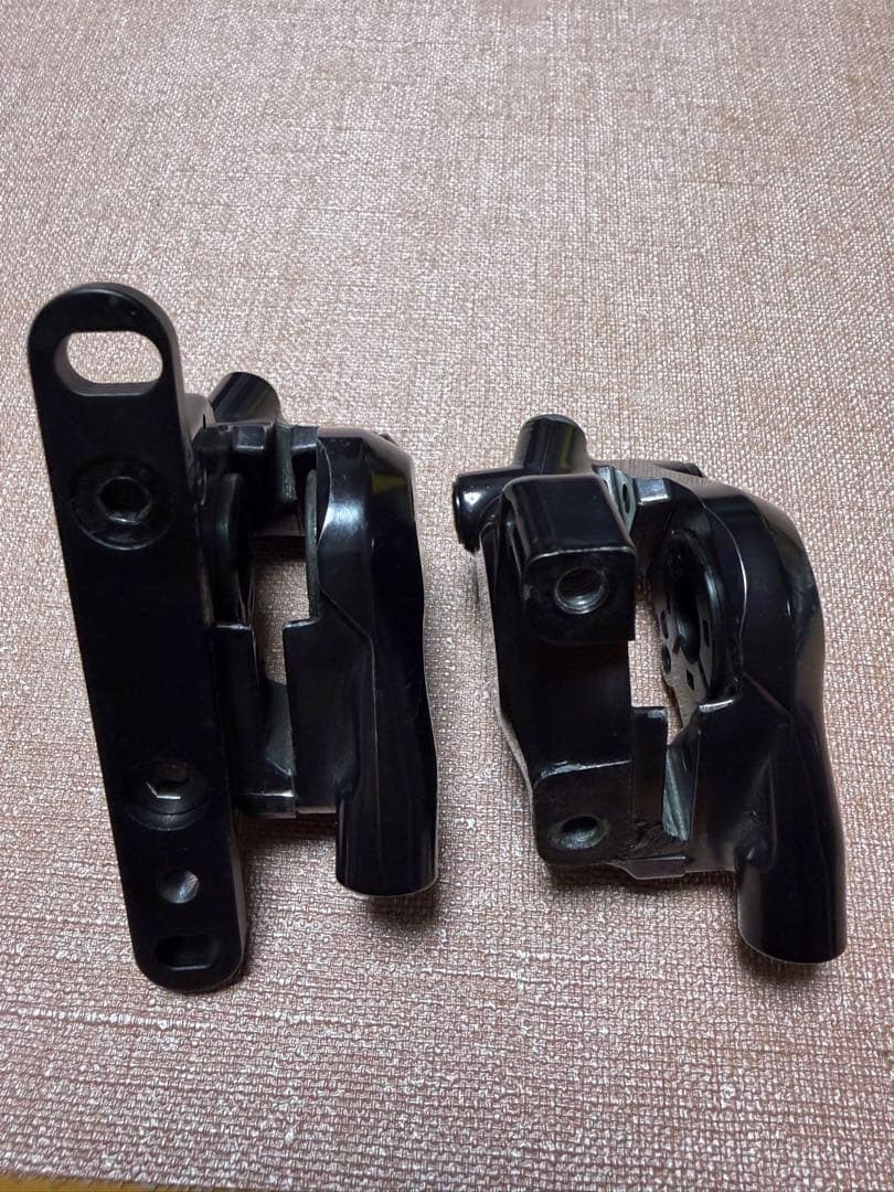 Shimano BR-R8170 ディスクブレーキキャリパー 前後