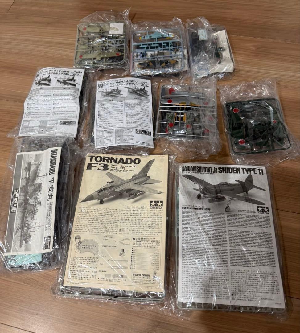 ち*む様 ①未組立　プラモデル　模型　戦艦　戦闘機　コレクション　まとめ売り