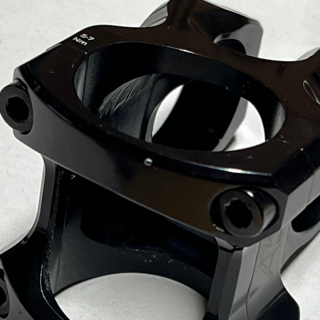 INDUSTRY NINE A35ステム 40mmチタンボルト付き MTB