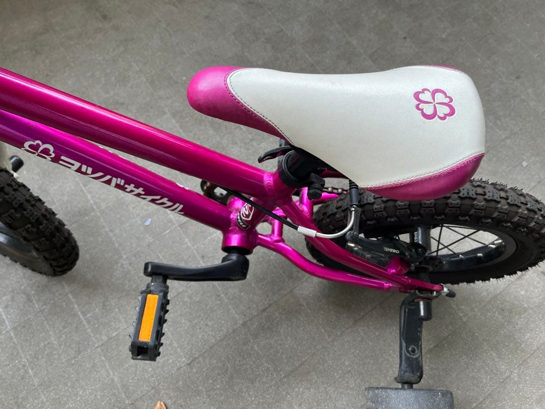 【送料込】ヨツバサイクル12インチ　パープル