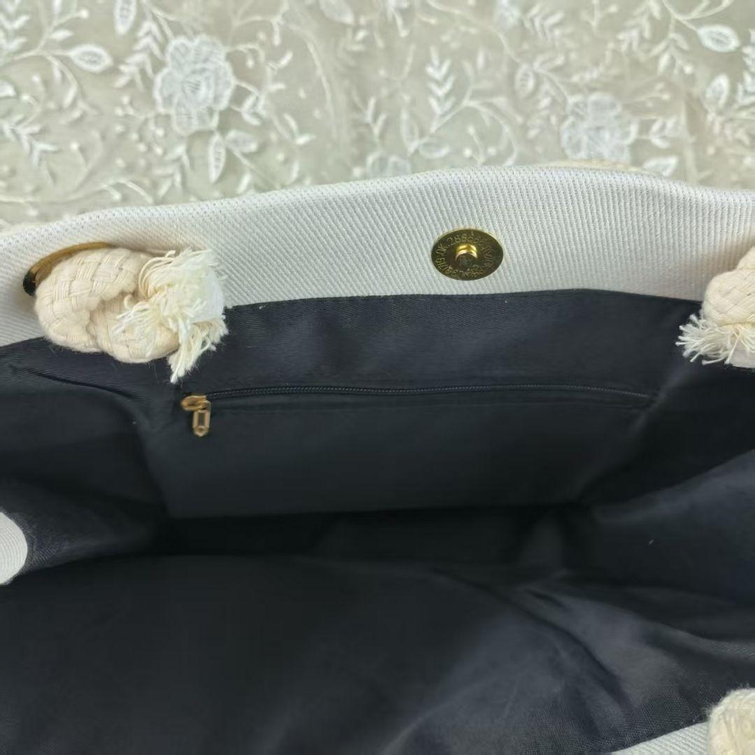CHANEL ノベルティトートバッグ バッグ ホワイト 非売品c1m