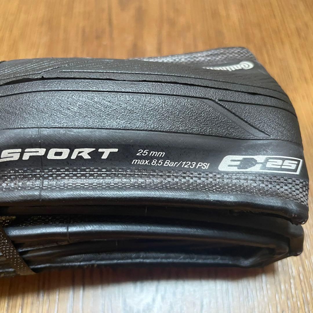 Continental　ULTRA SPORT 3　700×25c　BLACK