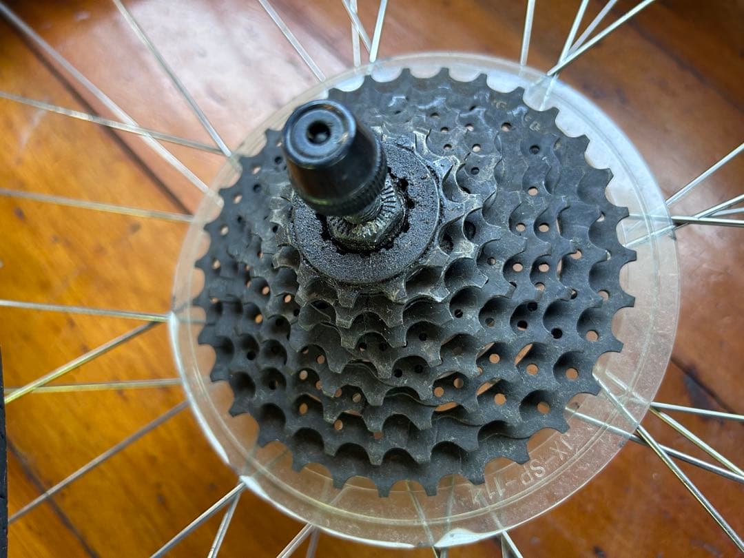 クロスバイク用 前後ホイールセット 700×35 BONTRAGER