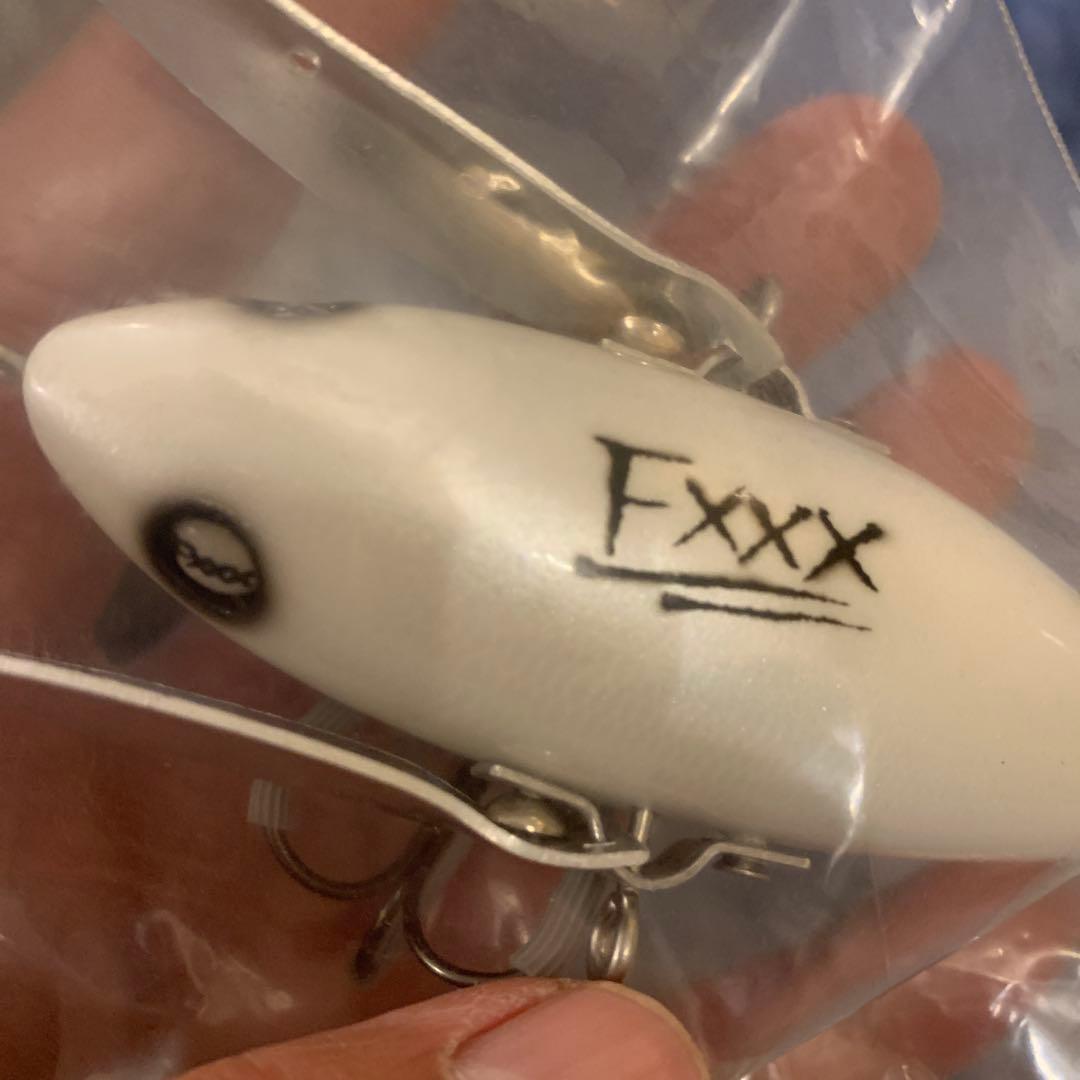 Fxxx エイリアンヘッズ　トップウォーター ルアー ホワイト 約8cm