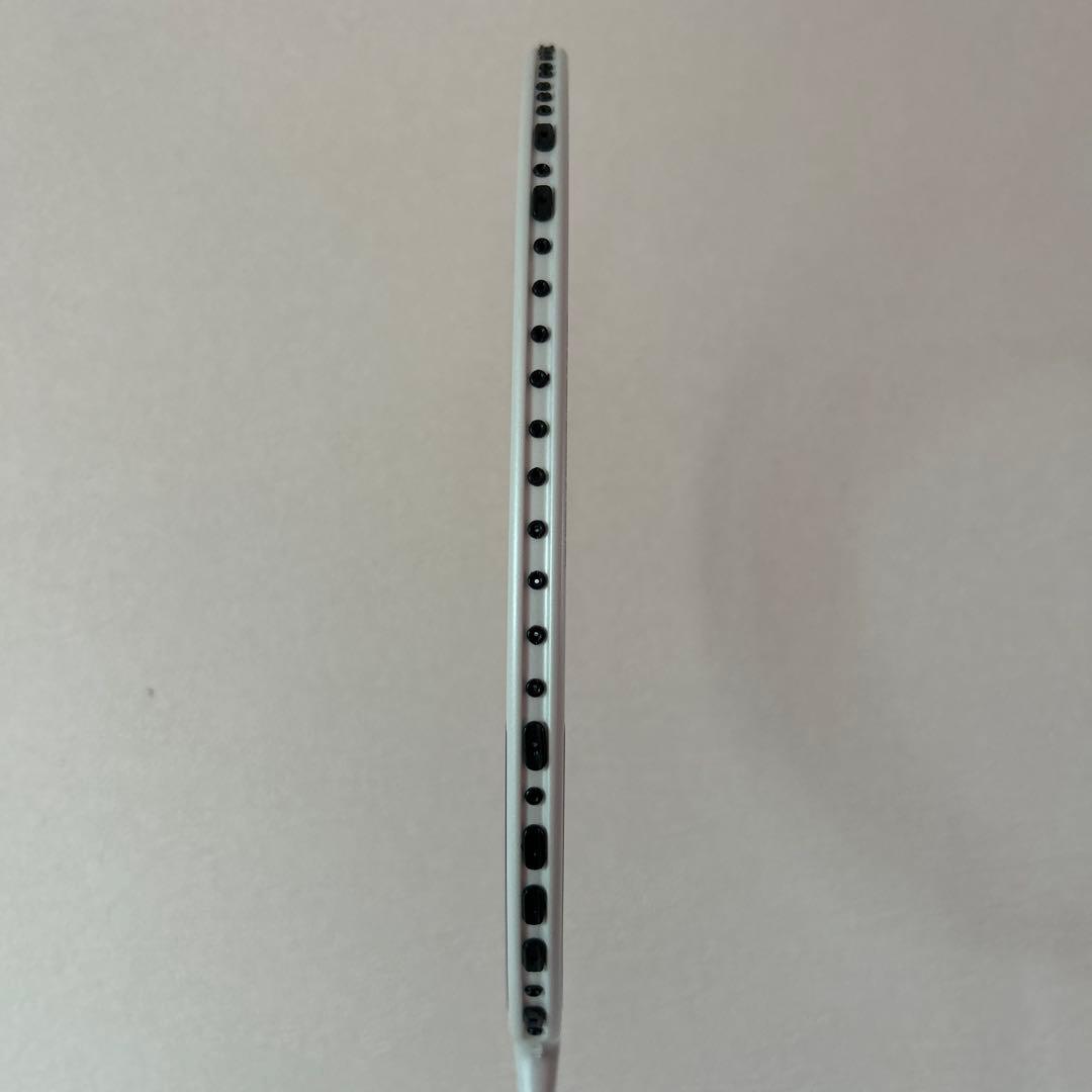 アストロックス100zzVAアクセルセンバドミントンラケット