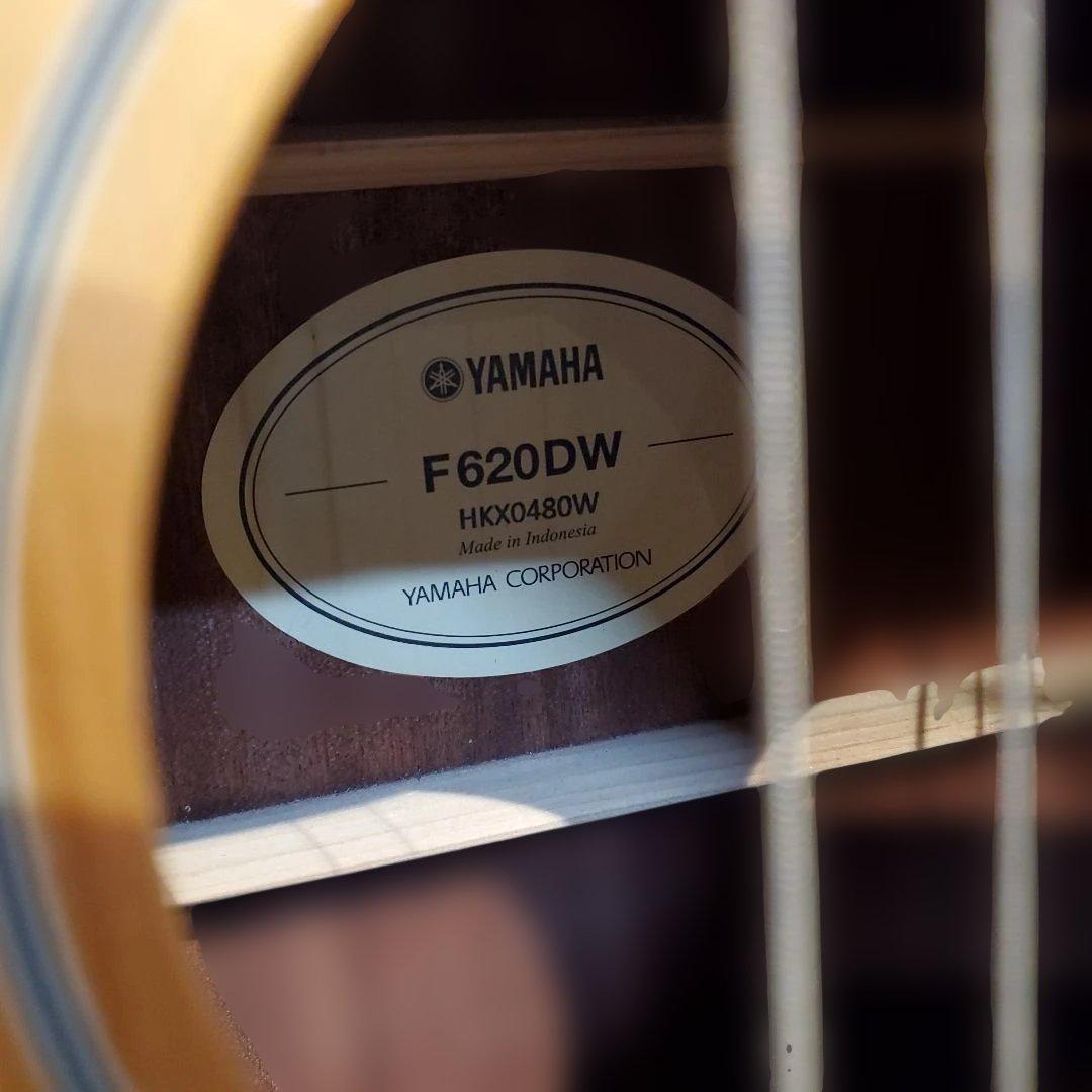 YAMAHA アコースティックギター F620DW ケース付