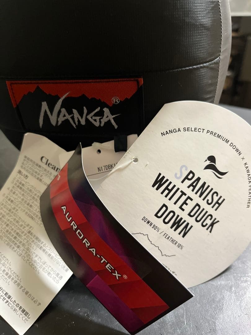 【新品】NANGA ナンガ オーロラライト750DX レギュラー 寝袋 シェラフ