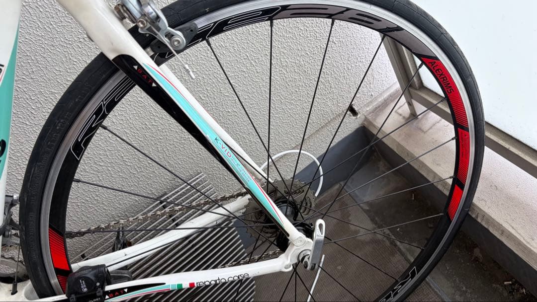 美品　ビアンキ Bianchi 100strade フルカーボン　カスタム