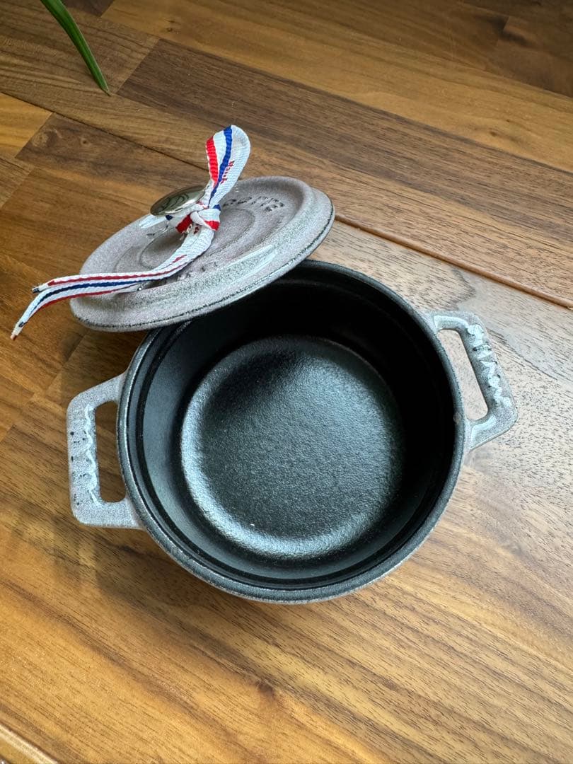 【新品未使用】STAUB ココットラウンド 10cm シフォンローズ