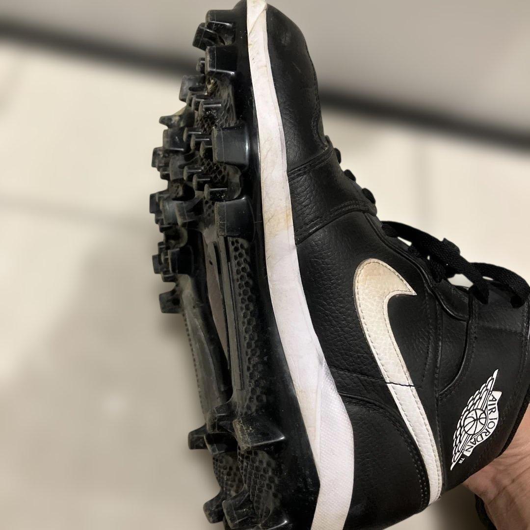 NIKE 野球スパイク　ジョーダン1レトロMCS