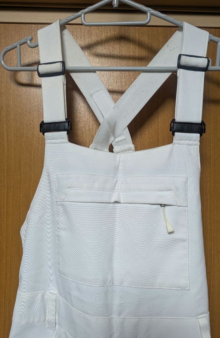 バートン アヴァロン　ストレッチビブパンツ