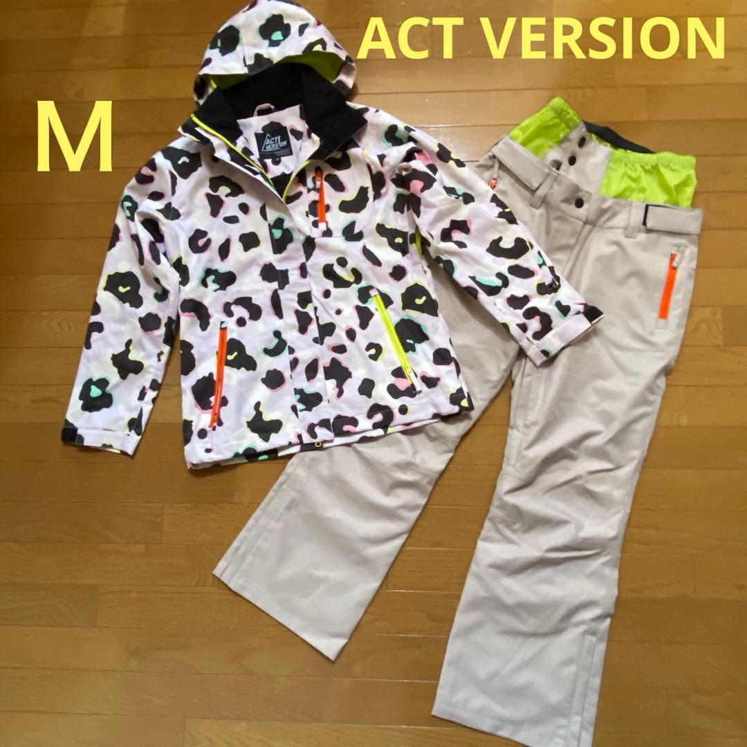 Ri⭐︎さま専用　超美品　ACT VERSION スノボ　スノーボード　ウェア　Ｍ