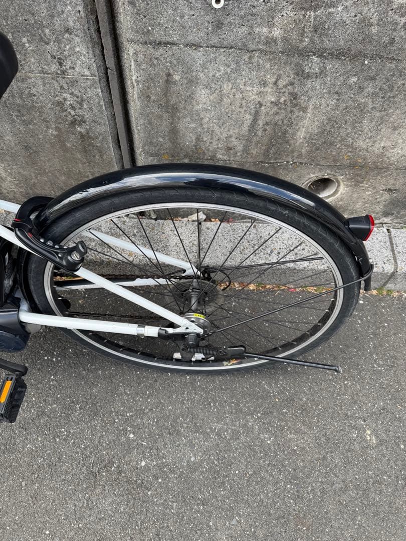 Panasonic 電動アシスト自転車 ベロスター ホワイト バッテリー+充電器