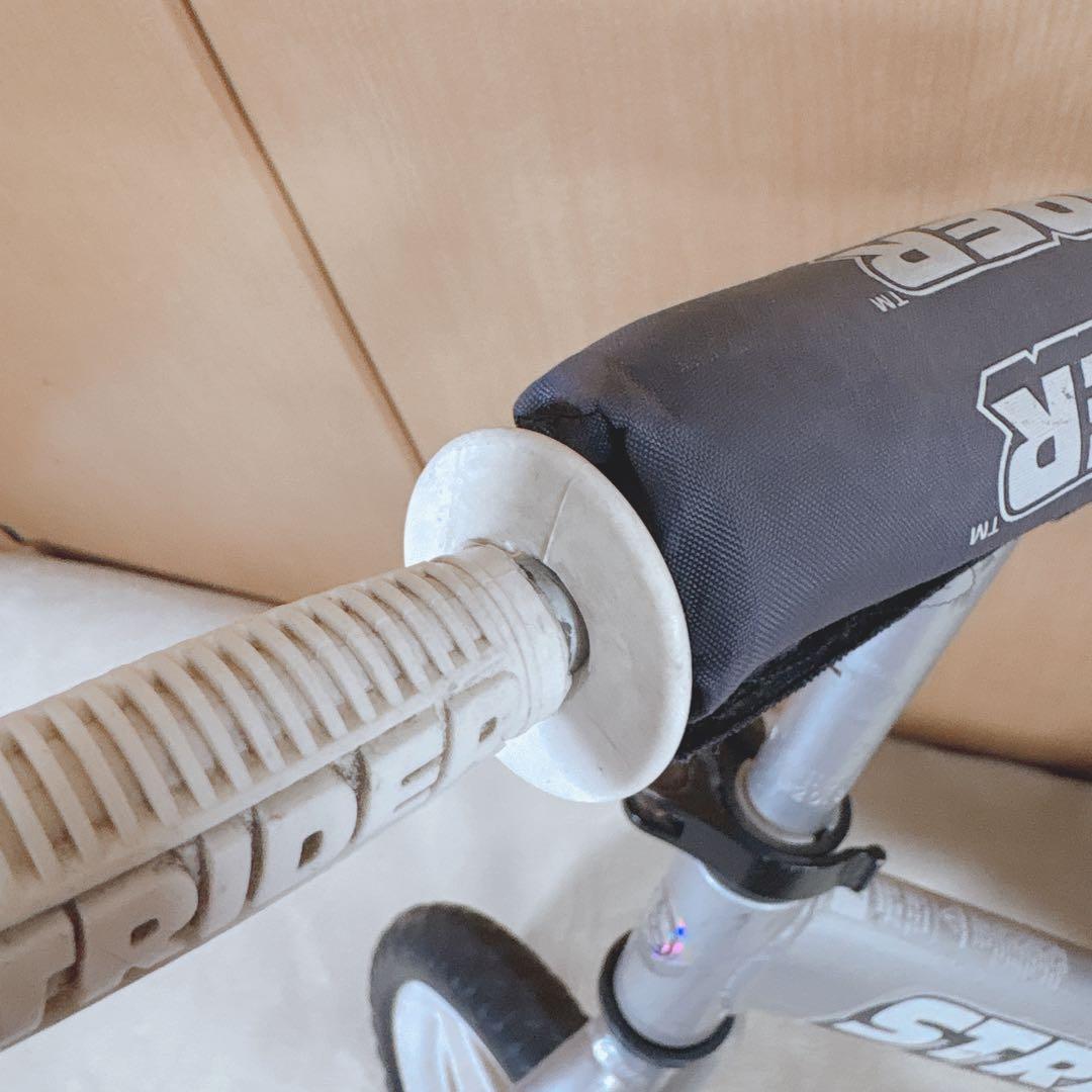 ストライダー プロ 12 STRIDER PRO 12 シルバー　軽量