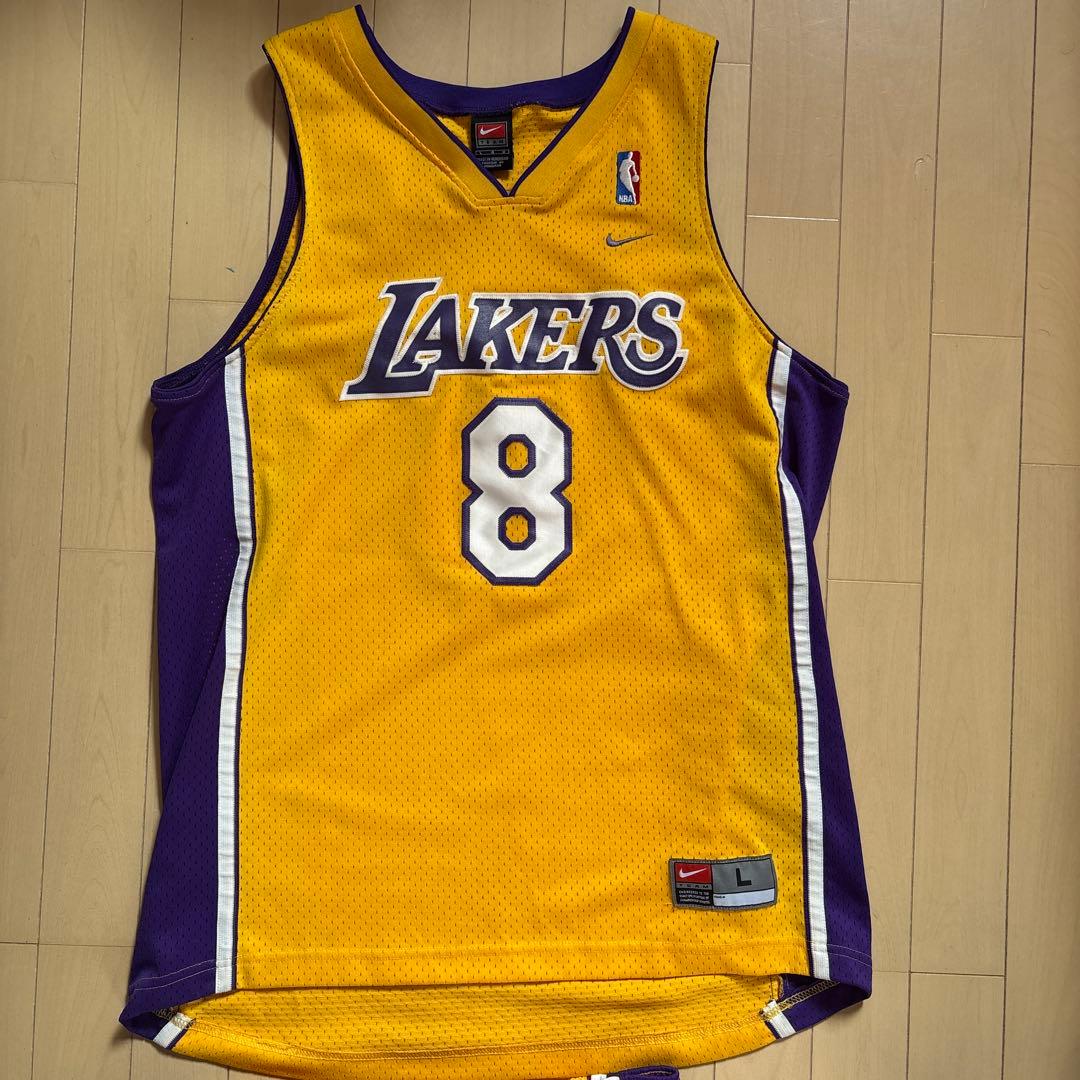 LAKERS 8番 コービーブライアントNIKE バスケットボールユニフォーム