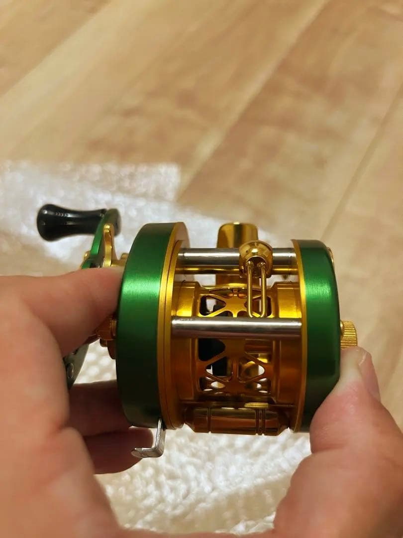 五十鈴工業　BC521sss green×gold