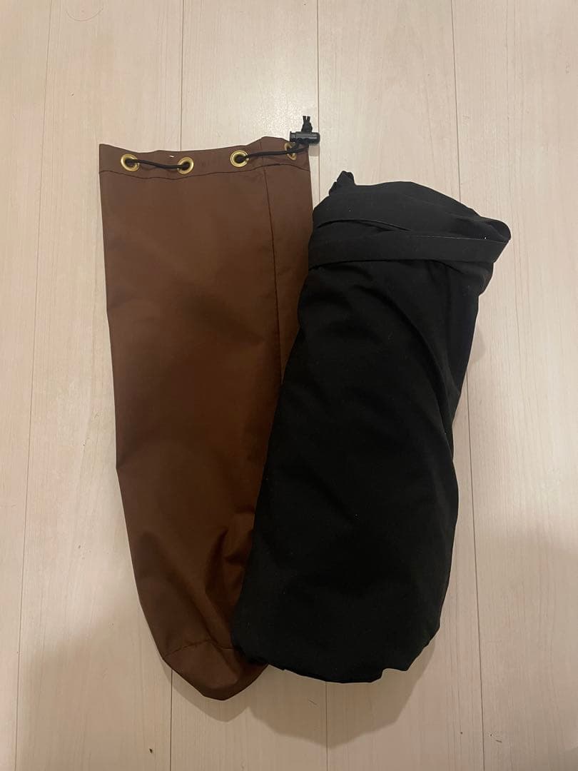 telo looks ブラック タープ、hooks2個、ガイロープ自在金具付き