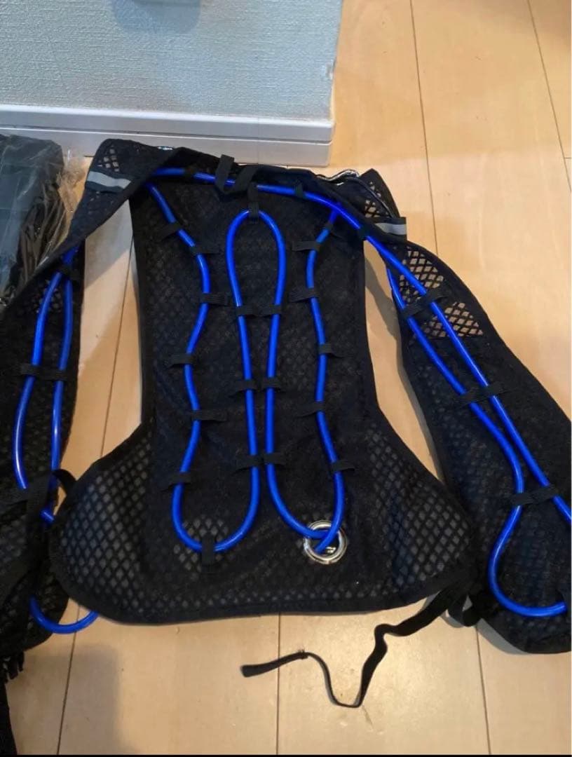 【クールベスト】現場ベスト　熱中症対策　製氷トレーおまけ付！