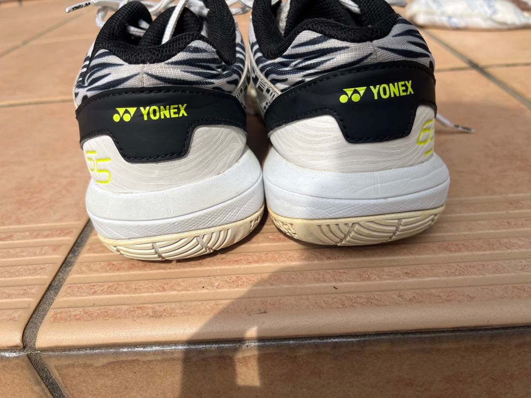 YONEX ヨネックス パワークッション65Z バドミントン シューズ ホワイト