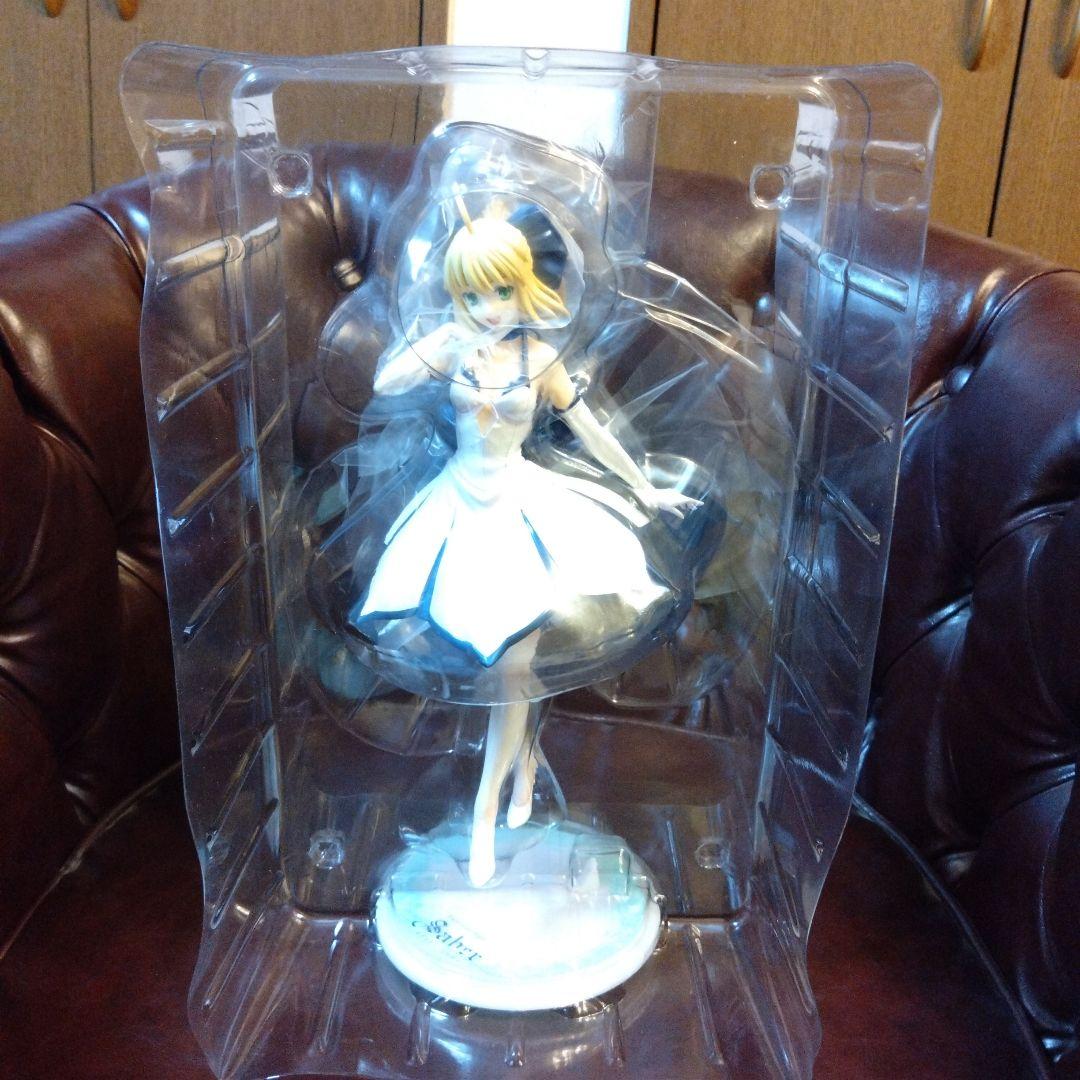 アルター　セイバー　ドレスコード　1/7スケール