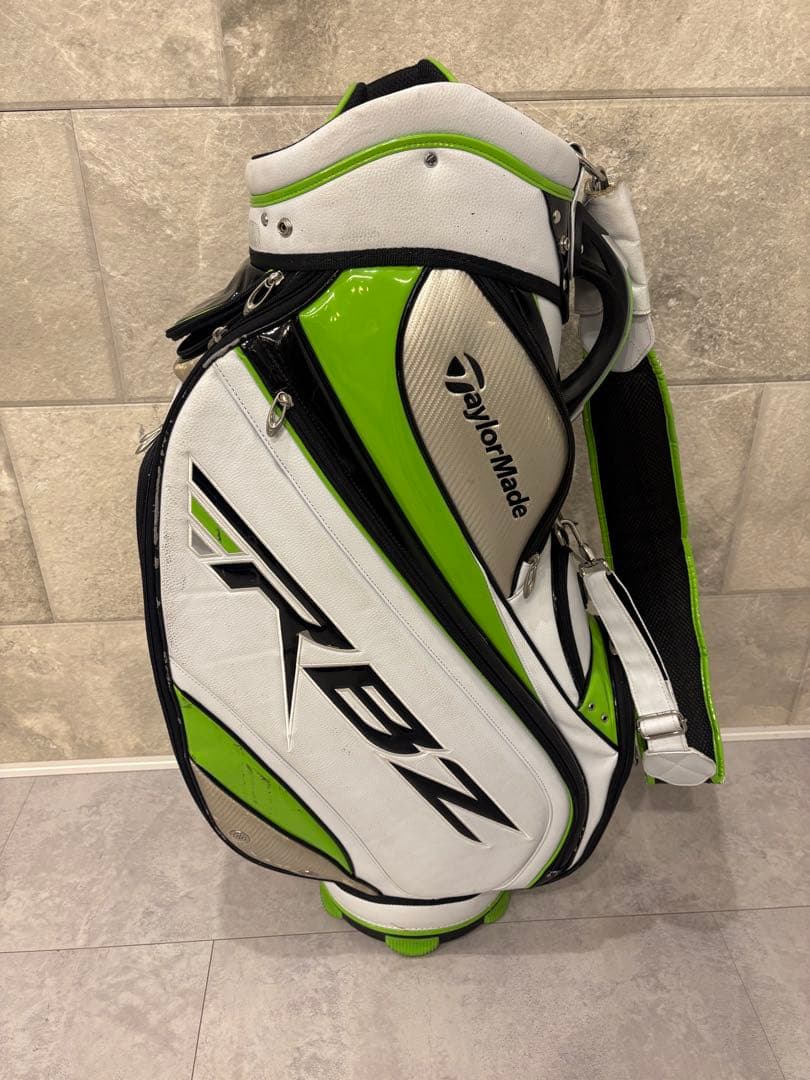 【RBZシリーズセット】TaylorMade RBZ キャディバッグとグローブ